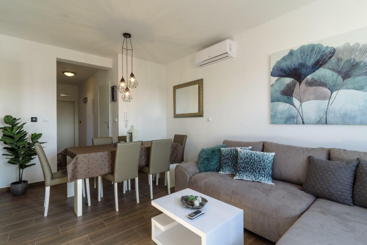 Luxury Apartman Ivana تروغير المظهر الخارجي الصورة